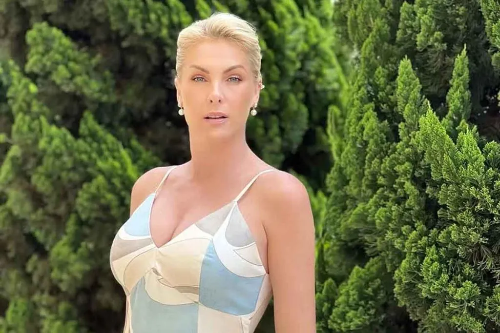 Ana Lúcia Hickmann é uma apresentadora, empresária e ex-modelo brasileira.