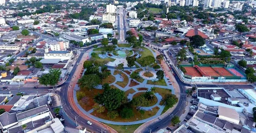 Praça do Cruzeirinho: Marco Histórico de Goiânia